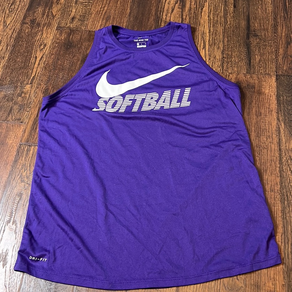 Nike tank